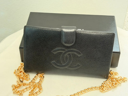 Chanel WOC